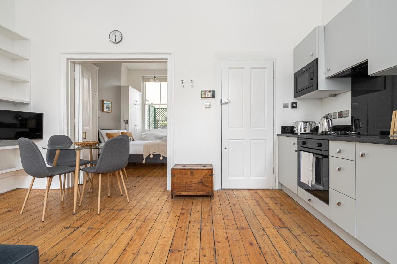 Chic Apartment Near Kensington Palace London Exterior photo