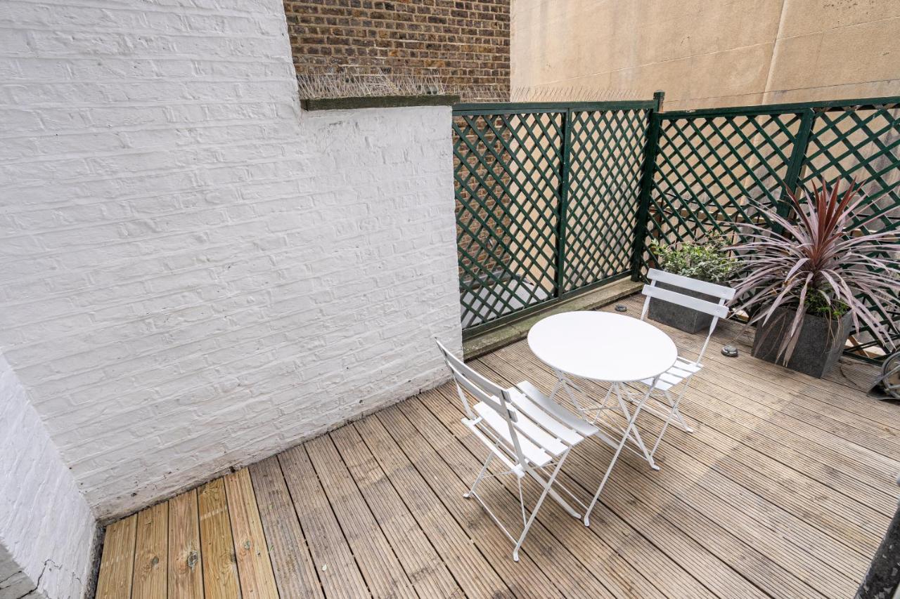 Chic Apartment Near Kensington Palace London Exterior photo