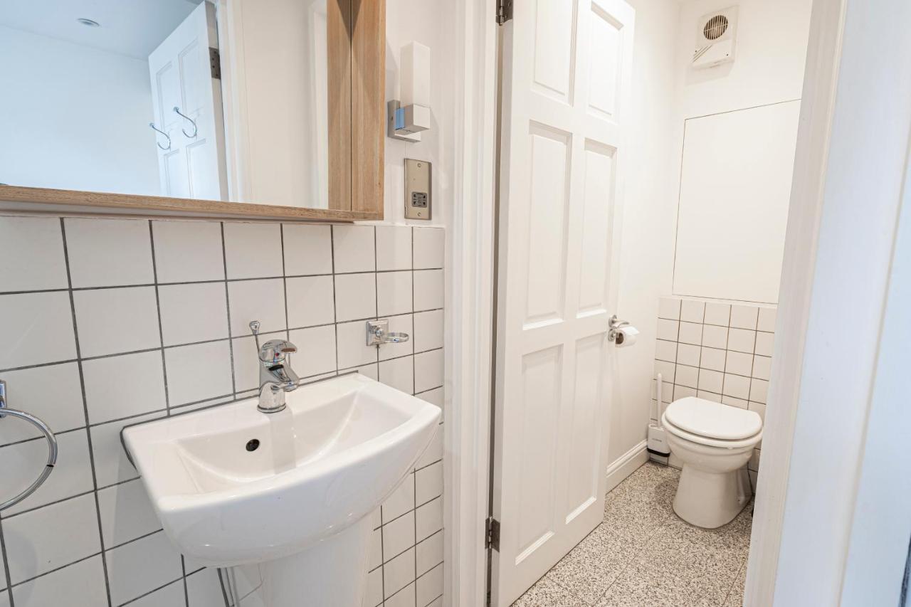 Chic Apartment Near Kensington Palace London Exterior photo